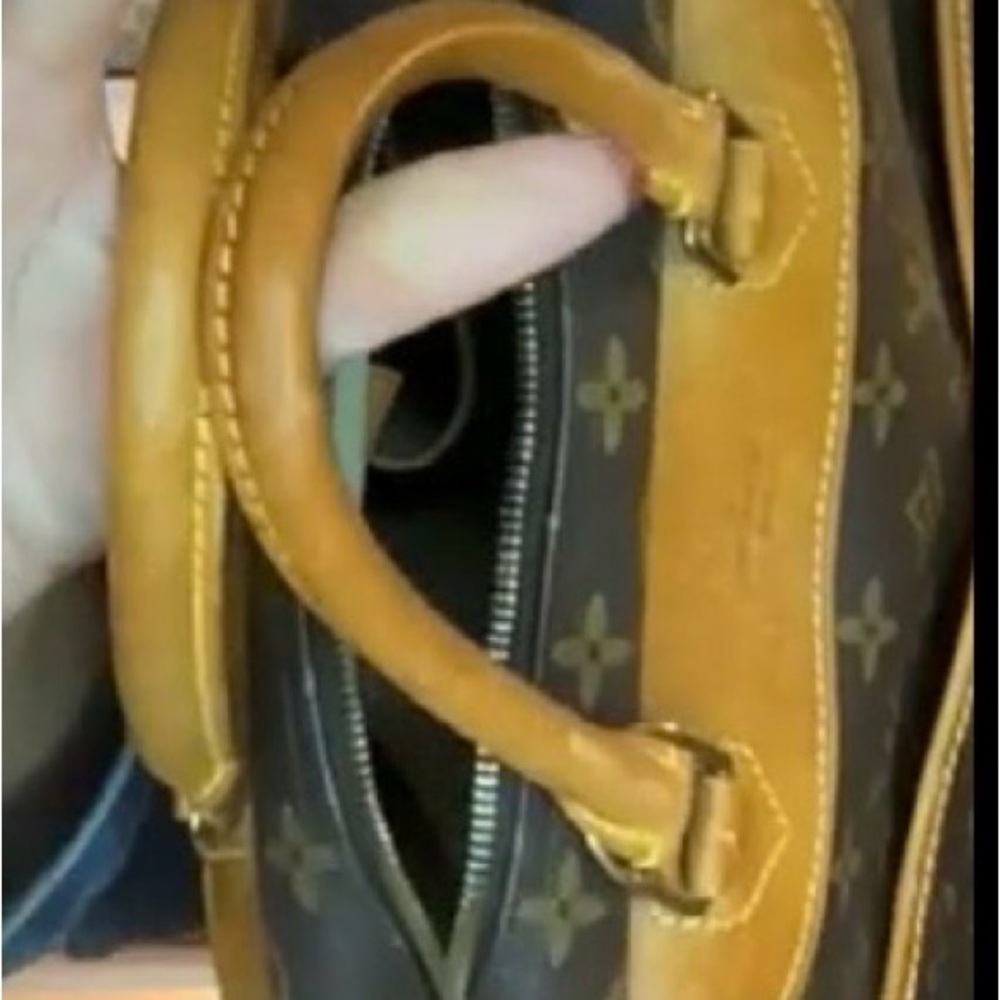 Louis Vuitton Deauville - Picture 3 of 12